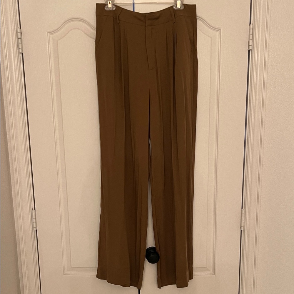Forever 21 Tan Pleated Trousers